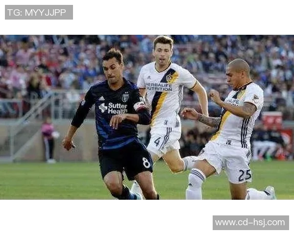 肯萨斯城与洛杉矶银河的激烈对决展现足球魅力与团队精神